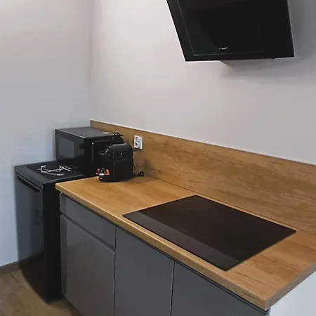 Greenhouse89 Villa *